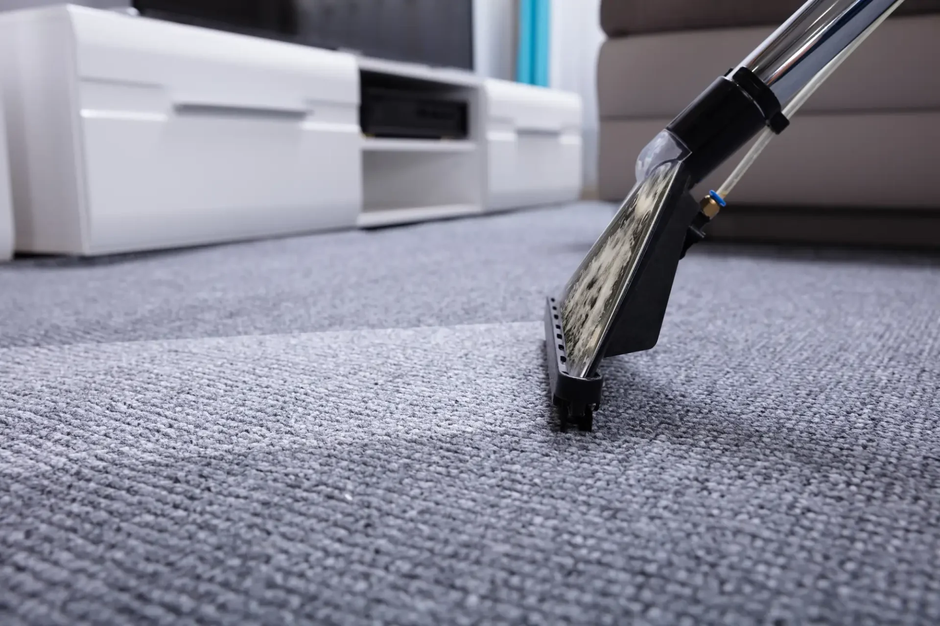 dry carpet cleaning machine